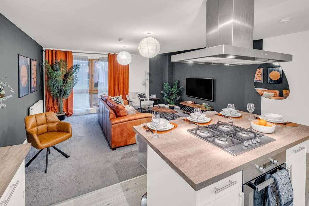 Sleek Living With Bicocca *