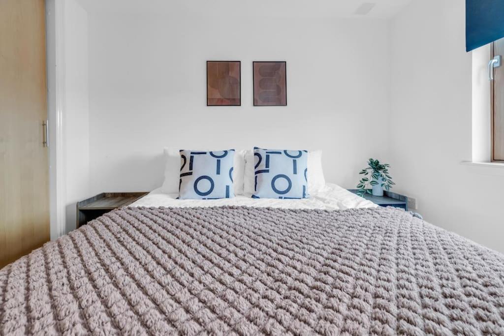 Sleek Living With Bicocca * Aberdeen
